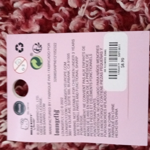 Hello kitty pin - Picture 2 of 2